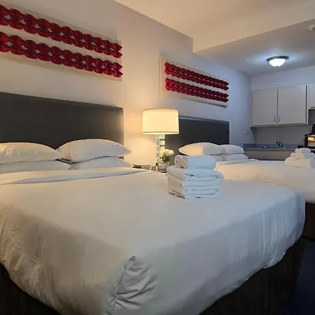 Illini Inn & Suites